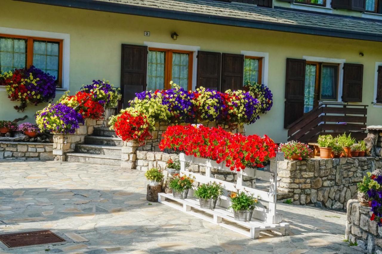 Sci Sport Rooms & Suites Bormio Buitenkant foto